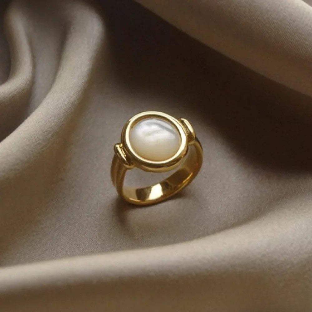 Cristina | Anello elegante di perle