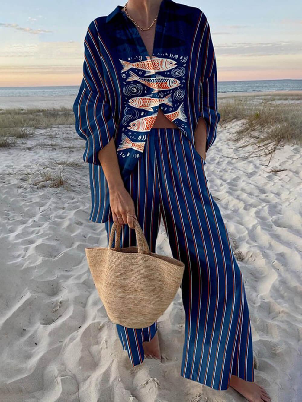 Gisella | Completo con camicia oversize a stampa oceanica e pantaloni con tasche elasticizzate