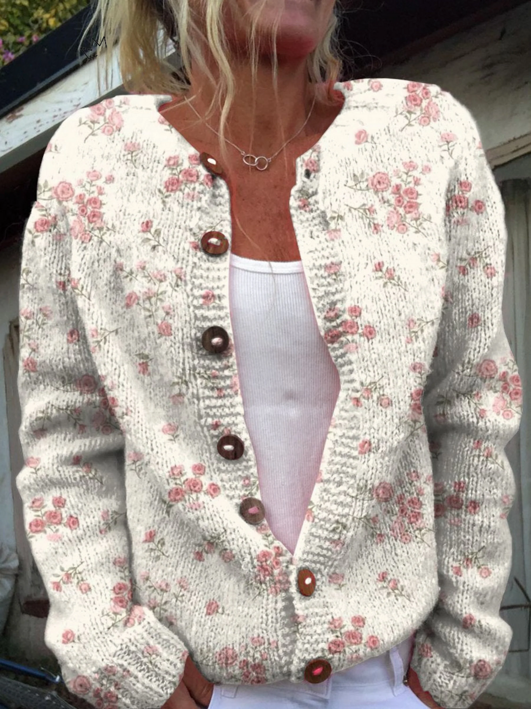Ottavia | Cardigan con stampa di rose rosa e bottoni