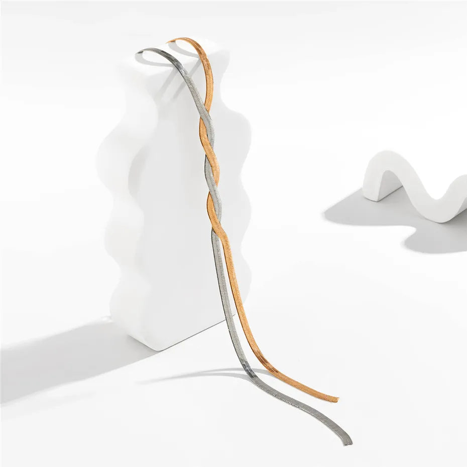 Rosalia | Collana lunga elegante con design a serpente regolabile