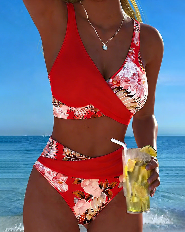 Maria | Bikini con fantasia floreale a contrasto e spacco
