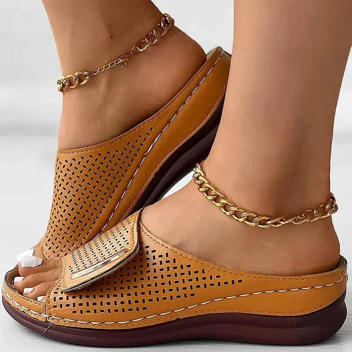 Eva Sofia | Sandali classici in stile urbano
