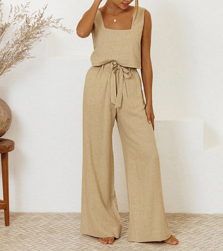 Elena | Completo con top minimalista e pantaloni svasati