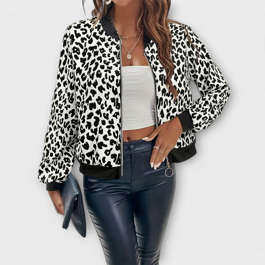 Alice | Elegante giacca leopardata