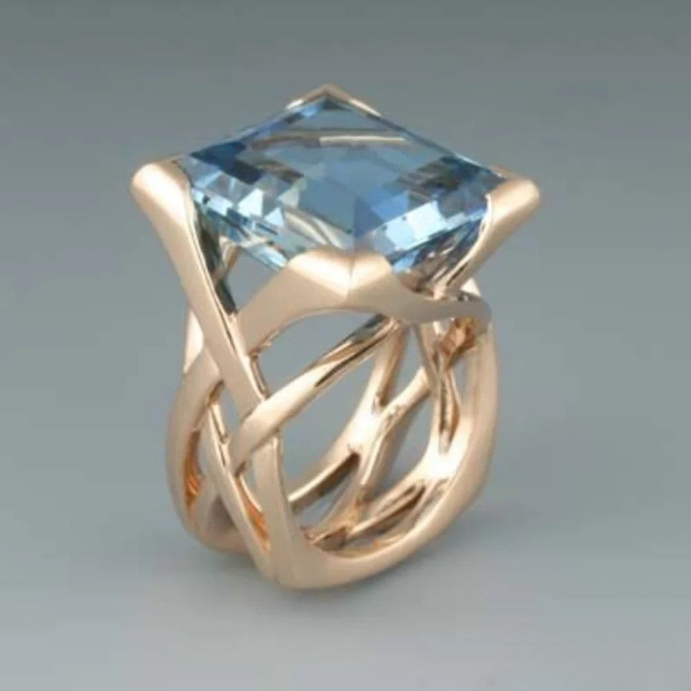 Vanda | Anello classico con rosa