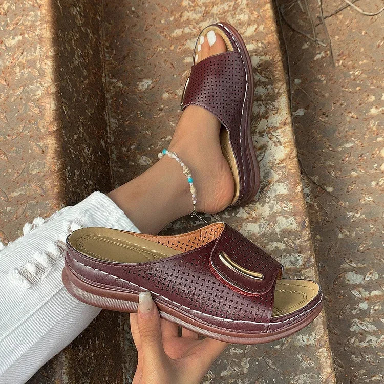 Eva Sofia | Sandali classici in stile urbano