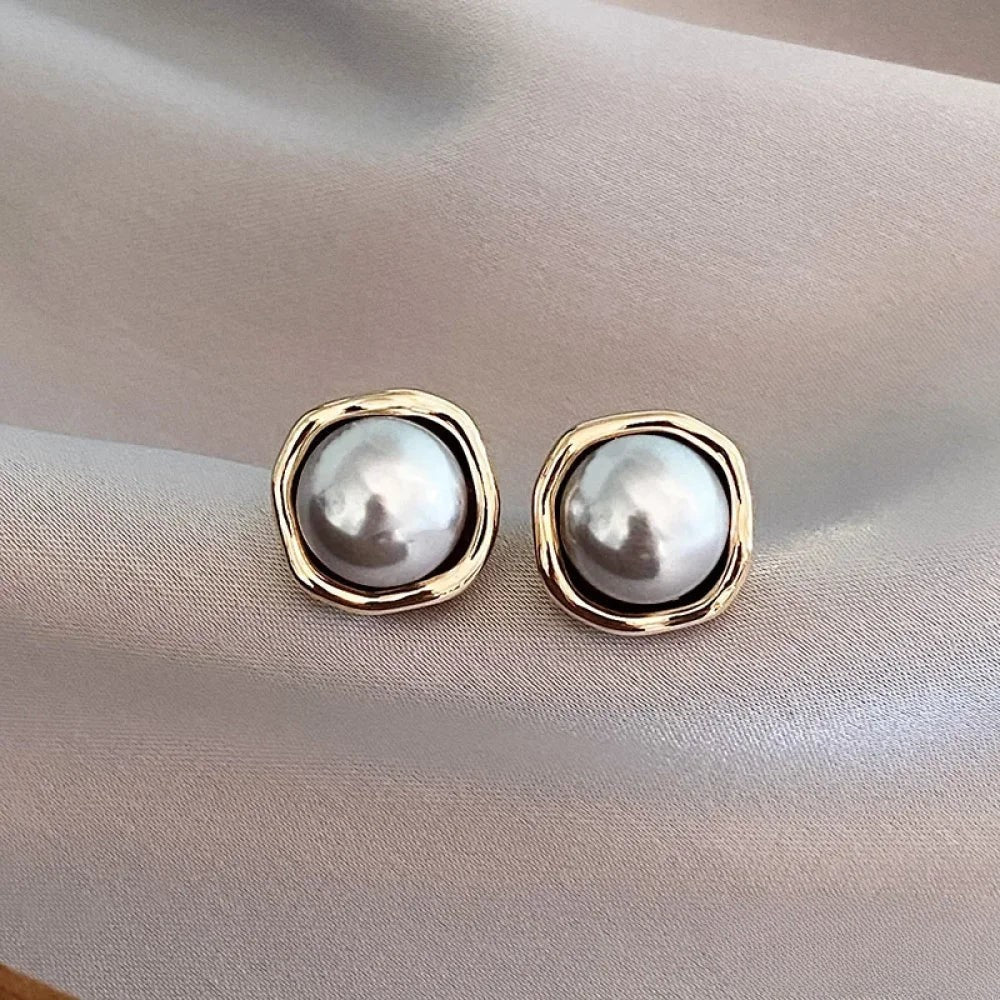 Antonia | Orecchini eleganti con perle nere