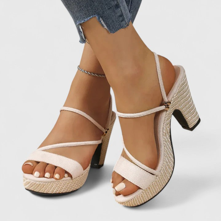 Brigida | Scarpe raffinate con tacco