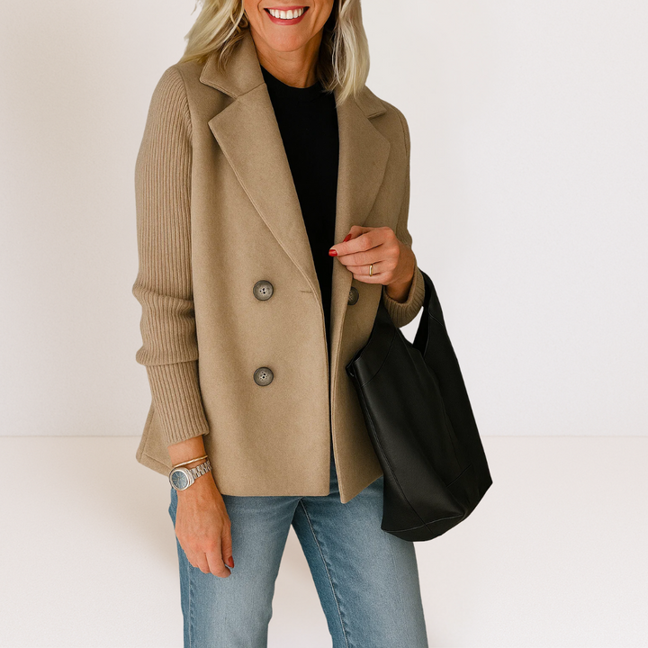 Adelaide | Cappotto sartoriale con maniche in maglia