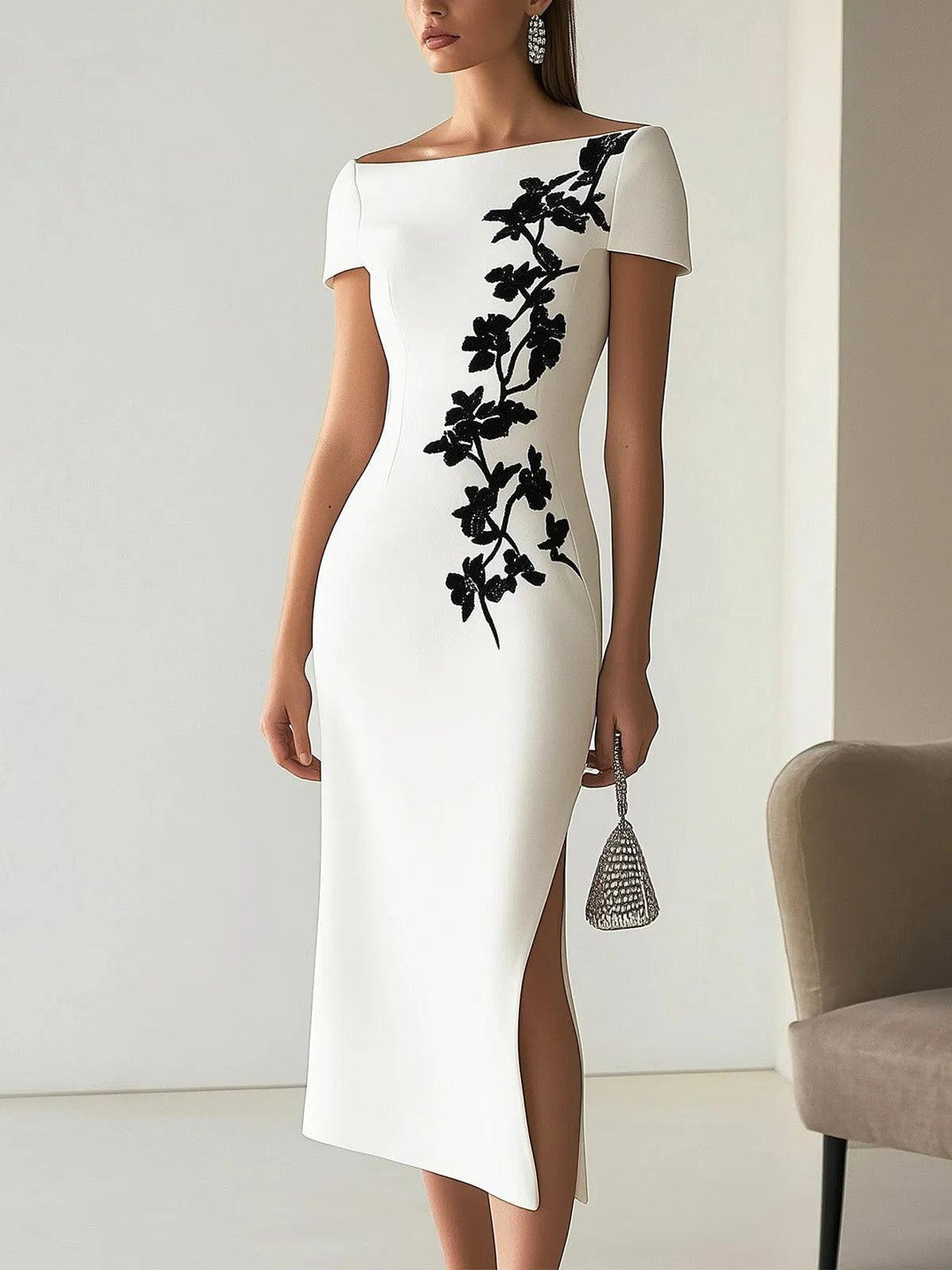 Micaela | Abito midi chic con stampa floreale e scollo a barchetta
