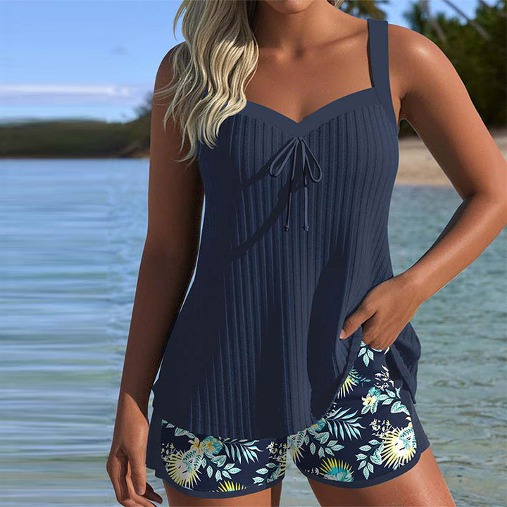 Elena | Tankini a righe in due pezzi con pantaloncini da spiaggia