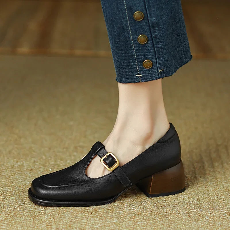 Emilia | Scarpe in stile vintage con cinturino a T