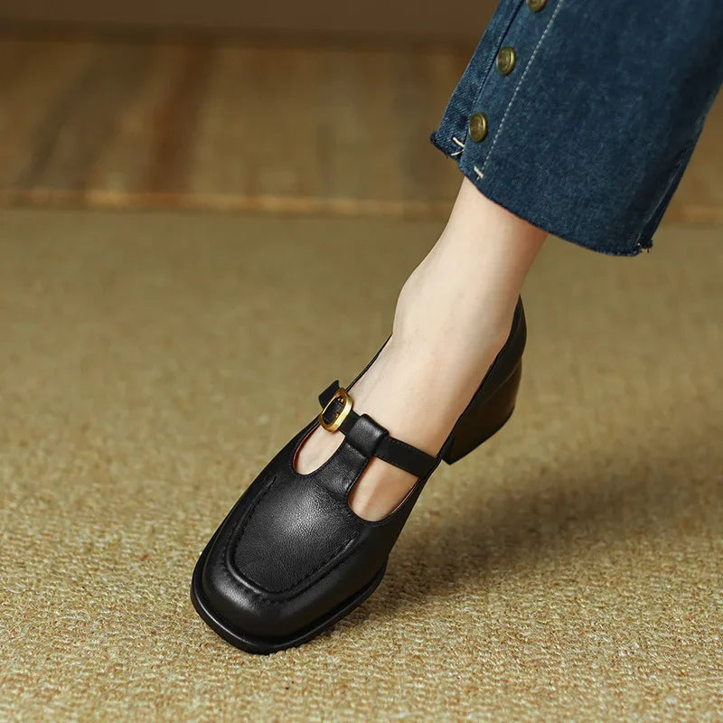 Emilia | Scarpe in stile vintage con cinturino a T
