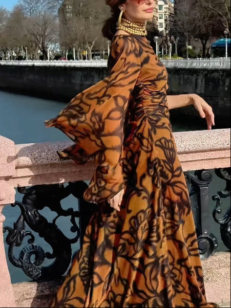 Roberta | Abito lungo marrone stampato in stile glamour da spiaggia