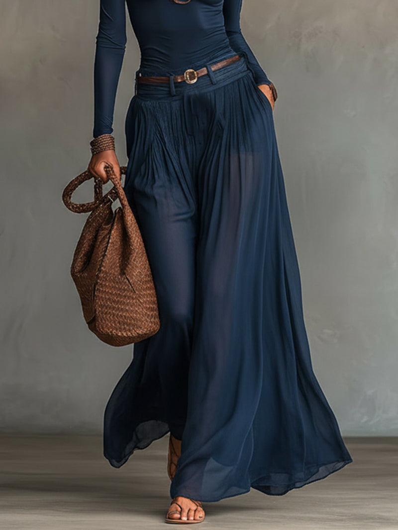 Giovanna | Completo blu navy con top a spalle scoperte e gonna