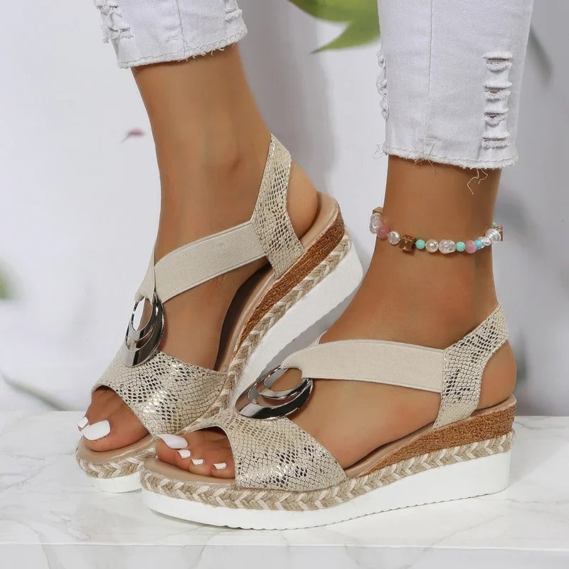 Anna Giulia | Sandali eleganti con plateau