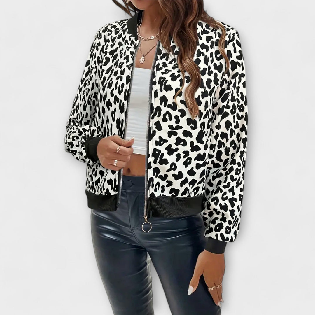 Alice | Elegante giacca leopardata