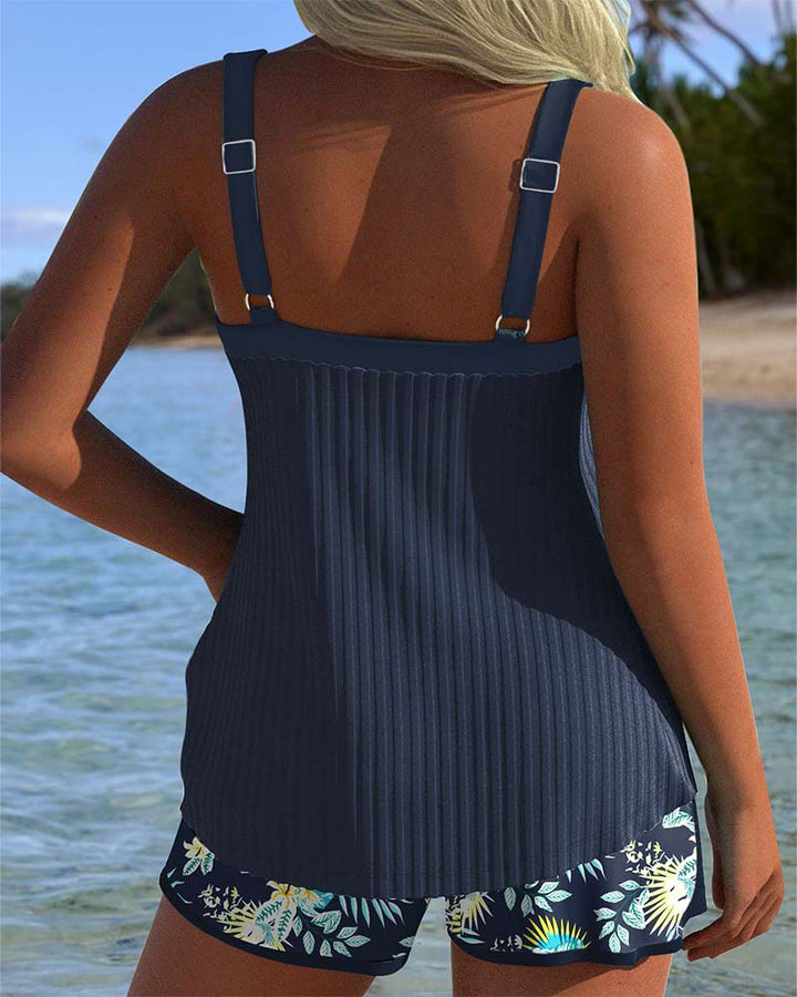Elena | Tankini a righe in due pezzi con pantaloncini da spiaggia