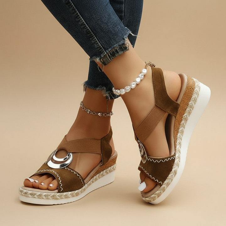 Anna Giulia | Sandali eleganti con plateau