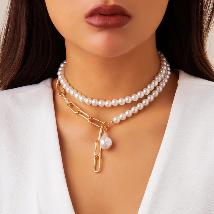Martina | Collana vintage di perle a più fili